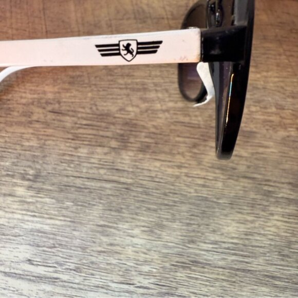 KHAN ELITE COLLECTION NWT Aviator Sunglasses Plastic Frames Black White Classic - Picture 7 of 14